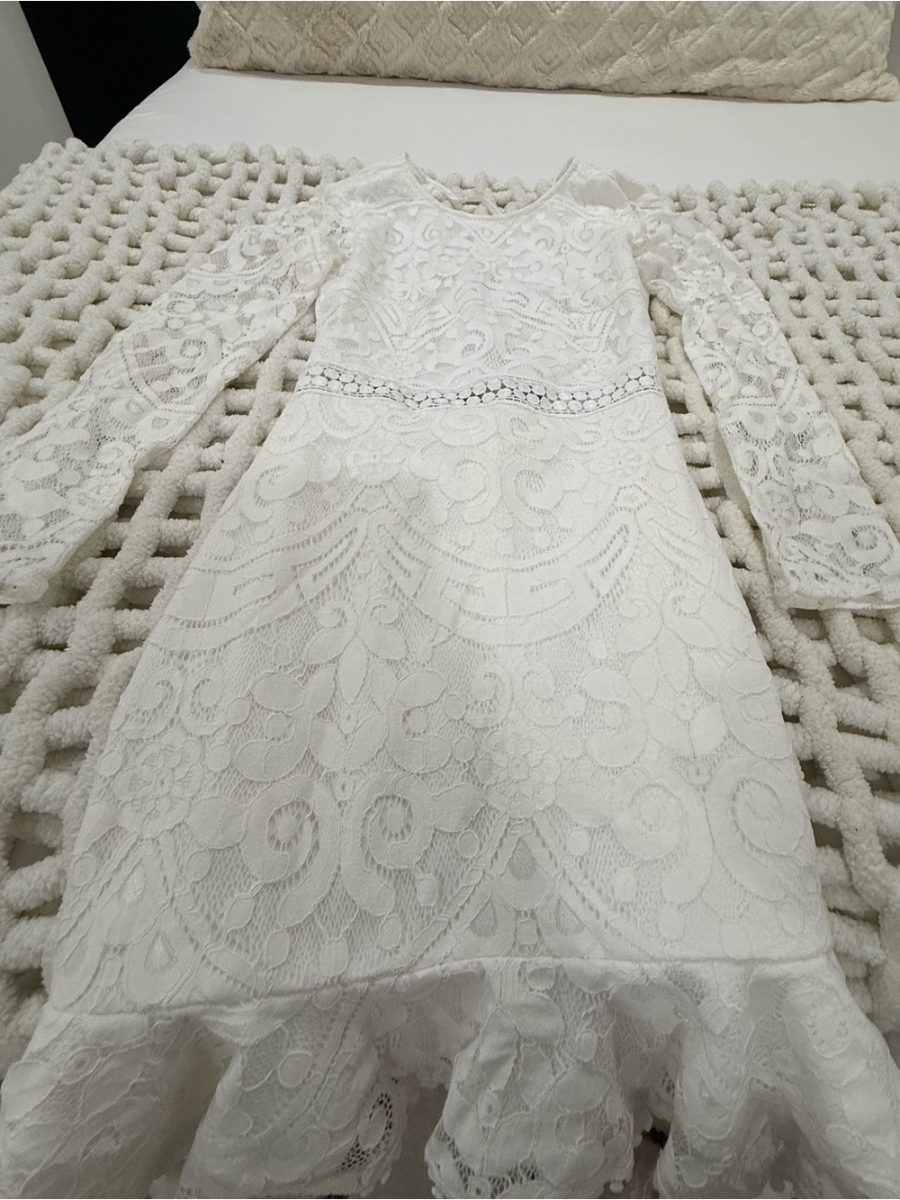 White Lace Long Sleeve Dress